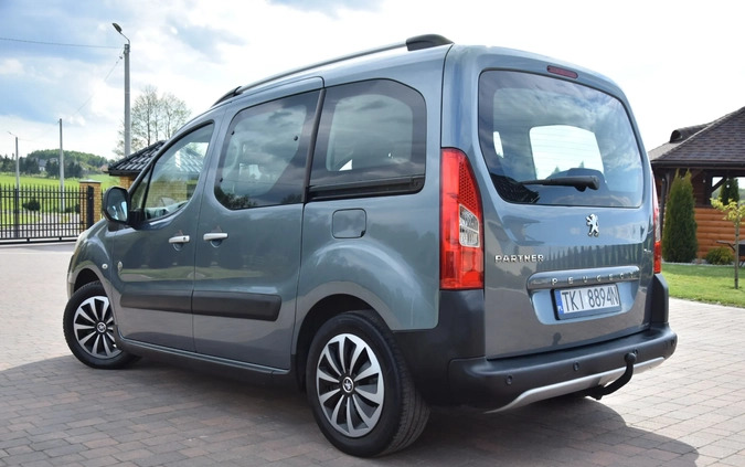 Peugeot Partner cena 24900 przebieg: 230000, rok produkcji 2010 z Chełmża małe 781